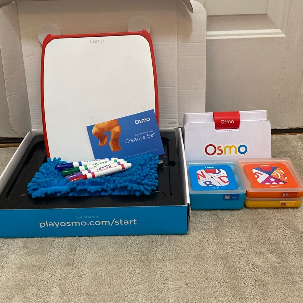 Osmo Bundle For iPad -STEM- Includes Genius Starter Kit w/3 Games & Creative Set